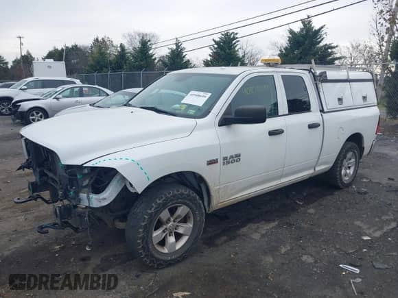 2015 Ram 1500 Express with VIN 1C6RR7FT3FS710277, listed as a IAAI auction lot 40908699 with 173,736 mi miles and . Bid and sale history available at DreamBid. Image 17.