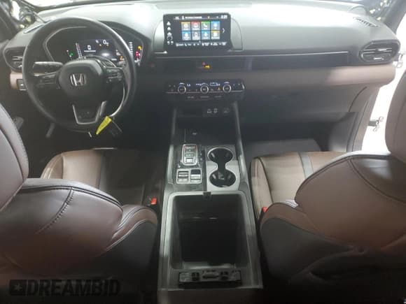 ✅ 2025 Honda Pilot Elite • VIN: 5FNYG1H80SB062209 • Lot: 67398435. Wystawiony na Copart z przebiegiem 25 411 mil. Bezpłatny archiwum sprzedaży aukcyjnych z USA i szczegółowy raport historii pojazdu na DreamBid. Zdjęcie 8.