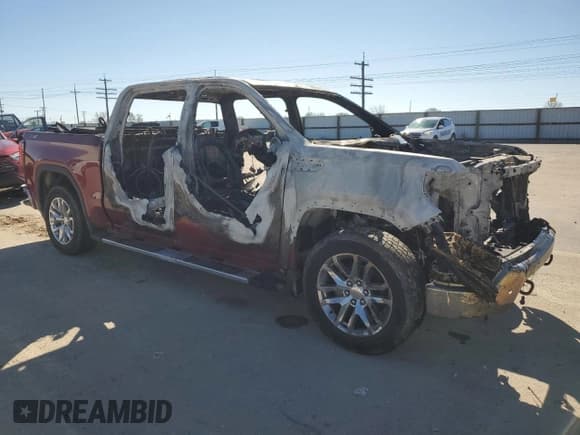 ✅ 2019 GMC Sierra 1500 SLT • VIN: 3GTU9DED3KG256027 • Лот: 47078995. Опубликован ранее на Copart с пробегом Не указан. Бесплатный доступ к архиву аукционных продаж из США и подробный отчёт об истории автомобиля на DreamBid. Изображение 4.