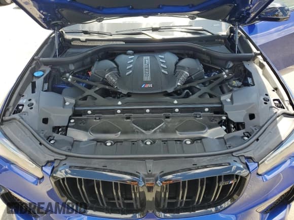 ✅ 2023 BMW X5 M • VIN: 5YMJU0C08P9R95113 • Lot: 56874944. Listed on Copart with 3,661 mi. Free auction sales archive from the USA and detailed vehicle history report at DreamBid. Image 12.