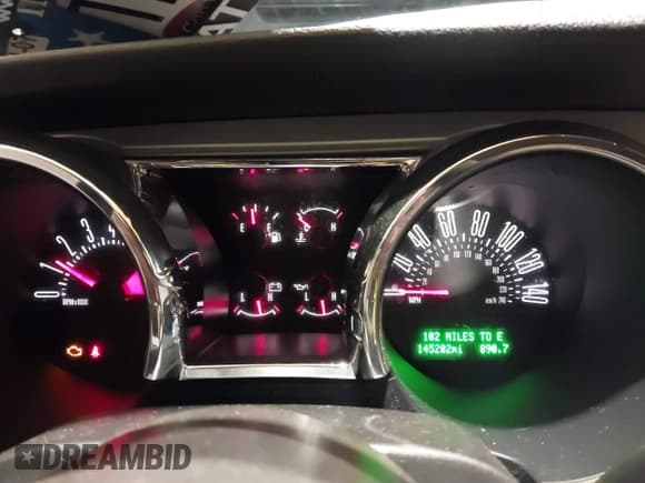 ✅ 2009 Ford Mustang GT • VIN: 1ZVHT82HX95119182 • Лот: 41345075. Опубликован ранее на IAAI с пробегом 145 202 миль. Бесплатный доступ к архиву аукционных продаж из США и подробный отчёт об истории автомобиля на DreamBid. Изображение 7.