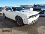 ✅ 2013 Dodge Challenger Rallye Redline • VIN: 2C3CDYAG7DH540639 • Lot: 40891888. Wystawiony na IAAI z przebiegiem 129 526 mil. Bezpłatny archiwum sprzedaży aukcyjnych z USA i szczegółowy raport historii pojazdu na DreamBid. Zdjęcie 1.
