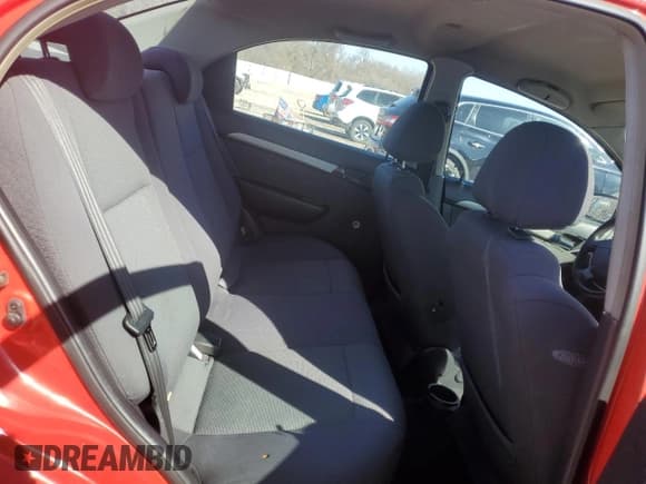 ✅ 2007 Chevrolet Aveo LS • VIN: KL1TD56657B086924 • Lot: 46470835. Wystawiony na Copart z przebiegiem 169 031 mil. Bezpłatny archiwum sprzedaży aukcyjnych z USA i szczegółowy raport historii pojazdu na DreamBid. Zdjęcie 10.