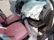 ✅ 2018 Jeep Renegade Latitude • VIN: ZACCJBBB7JPH09508 • Lot: 42896543. Wystawiony na IAAI z przebiegiem 123 776 mil. Bezpłatny archiwum sprzedaży aukcyjnych z USA i szczegółowy raport historii pojazdu na DreamBid. Zdjęcie 5.