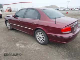 2005 Hyundai Sonata GLS z VIN KMHWF35HX5A115260, wystawiony jako IAAI lot #43506471 z przebiegiem 181 010 mil mil oraz . Historia ofert i sprzedaży dostępna na DreamBid. Obrazek 3.