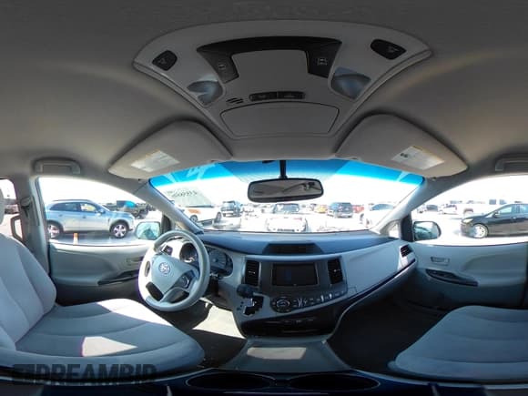 ✅ 2014 Toyota Sienna LE • VIN: 5TDKK3DC6ES463421 • Лот: 43558846. Опубликован ранее на IAAI с пробегом 157 332 миль. Бесплатный доступ к архиву аукционных продаж из США и подробный отчёт об истории автомобиля на DreamBid. Изображение 22.