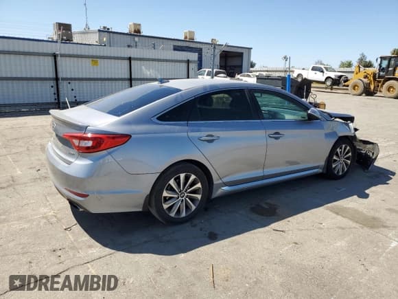 ✅ 2017 Hyundai Sonata Sport • VIN: 5NPE34AF4HH455813 • Lot: 72094925. Listed on Copart with 122,981 mi. Free auction sales archive from the USA and detailed vehicle history report at DreamBid. Image 3.