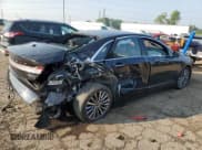 ✅ 2020 Lincoln MKZ Standard • VIN: 3LN6L5B98LR608357 • Lot: 64833725. Listed on Copart with 32,053 mi. Free auction sales archive from the USA and detailed vehicle history report at DreamBid. Image 3.