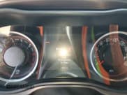 ✅ 2019 Dodge Challenger R/T Scat Pack • VIN: 2C3CDZFJ4KH741504 • Lot: 49606814. Wystawiony na Copart z przebiegiem 34 486 mil. Bezpłatny archiwum sprzedaży aukcyjnych z USA i szczegółowy raport historii pojazdu na DreamBid. Zdjęcie 9.