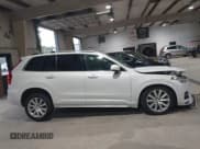 ✅ 2017 Volvo XC90 Momentum • VIN: YV4A22PK5H1106836 • Lot: 43305180. Listed on IAAI with 185,009 mi. Free auction sales archive from the USA and detailed vehicle history report at DreamBid. Image 14.