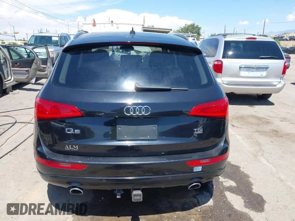 ✅ 2014 Audi Q5 Premium Plus • VIN: WA1CMAFP9EA057613 • Lot: 43075574. Listed on IAAI with 208,430 mi. Free auction sales archive from the USA and detailed vehicle history report at DreamBid. Image 16.