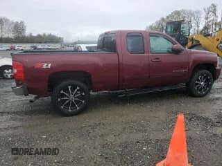 ✅ 2008 Chevrolet Silverado 1500 1LT • VIN: 1GCEK19J08Z182713 • Lot: 74433034. Listed on Copart with 173,599 mi. Free auction sales archive from the USA and detailed vehicle history report at DreamBid. Image 3.