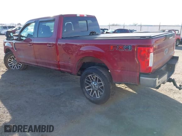 ✅ 2018 Ford F-250 XL • VIN: 1FT7W2BT9JEB58731 • Лот: 41282776. Опубликован ранее на IAAI с пробегом 114 823 миль. Бесплатный доступ к архиву аукционных продаж из США и подробный отчёт об истории автомобиля на DreamBid. Изображение 3.