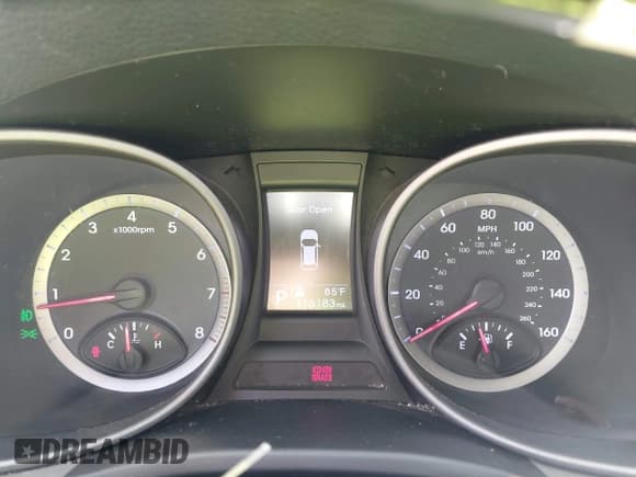 ✅ 2015 Hyundai Santa Fe • VIN: 5XYZUDLBXFG274521 • Лот: 43380900. Опубликован ранее на IAAI с пробегом 216 183 миль. Бесплатный доступ к архиву аукционных продаж из США и подробный отчёт об истории автомобиля на DreamBid. Изображение 7.