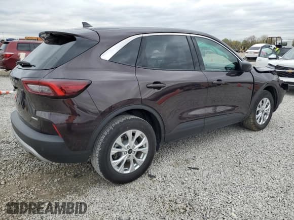 ✅ 2023 Ford Escape Active • VIN: 1FMCU9GN1PUB32657 • Lot: 82706535. Wystawiony na Copart z przebiegiem 18 420 mil. Bezpłatny archiwum sprzedaży aukcyjnych z USA i szczegółowy raport historii pojazdu na DreamBid. Zdjęcie 3.