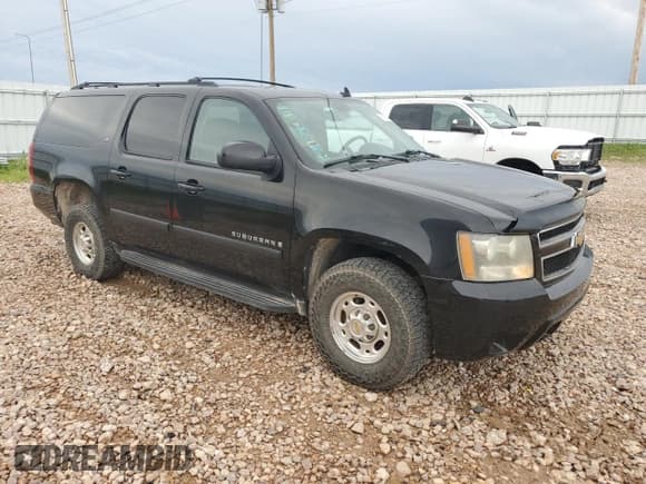 ✅ 2007 Chevrolet Suburban Commercial • VIN: 3GNGK26K77G308843 • Lot: 63867775. Wystawiony na Copart z przebiegiem 164 090 mil. Bezpłatny archiwum sprzedaży aukcyjnych z USA i szczegółowy raport historii pojazdu na DreamBid. Zdjęcie 4.