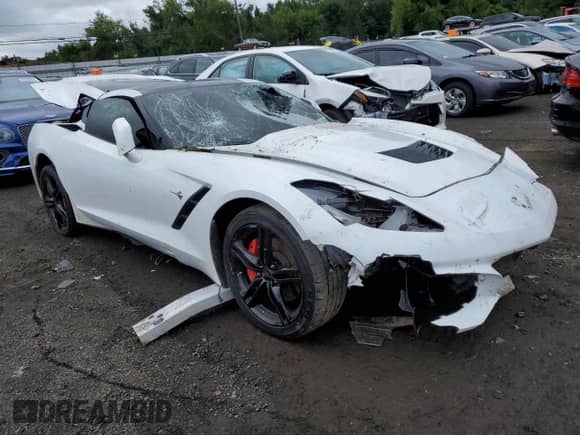 2016 Chevrolet Corvette 1LT с VIN 1G1YB2D76G5122190, выставлен на аукционе Copart как лот 66334334 с пробегом 32 918 миль миль и Списание • Salvage title. История ставок и продаж доступна на DreamBid. Изображение 4.
