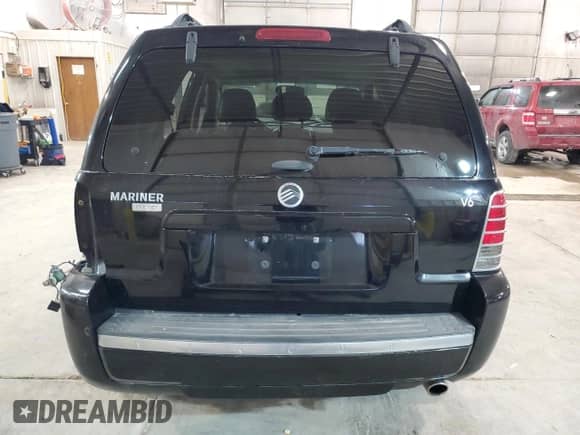 2005 Mercury Mariner Luxury with VIN 4M2YU56115DJ27306, listed as a Copart auction lot 71681045 with 160,280 mi miles and Non repairable. Bid and sale history available at DreamBid. Image 6.