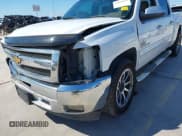 ✅ 2013 Chevrolet Silverado 1500 LT • VIN: 3GCPCSE21DG154150 • Lot: 43595621. Wystawiony na IAAI z przebiegiem 315 224 mil. Bezpłatny archiwum sprzedaży aukcyjnych z USA i szczegółowy raport historii pojazdu na DreamBid. Zdjęcie 17.