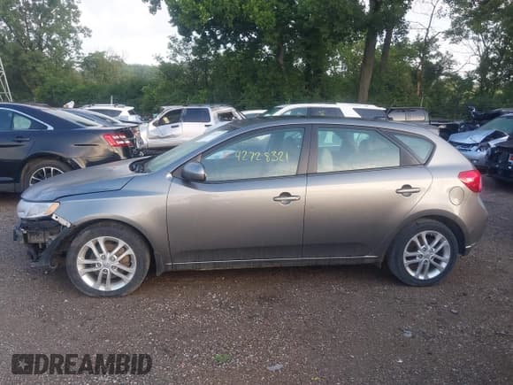 ✅ 2011 Kia Forte EX • VIN: KNAFU5A27B5441056 • Lot: 42728321. Listed on IAAI with 123,605 mi. Free auction sales archive from the USA and detailed vehicle history report at DreamBid. Image 15.