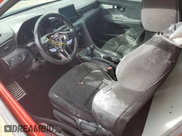 2020 Hyundai Veloster с VIN KMHT36AH4LU007036, выставлен на аукционе Copart как лот 42492445 с пробегом Не указан миль и На запчасти • Non repairable. История ставок и продаж доступна на DreamBid. Изображение 7.