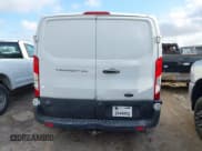 ✅ 2018 Ford Transit • VIN: 1FTYR2YM4JKB09904 • Lot: 41415555. Wystawiony na IAAI z przebiegiem 101 664 mil. Bezpłatny archiwum sprzedaży aukcyjnych z USA i szczegółowy raport historii pojazdu na DreamBid. Zdjęcie 16.