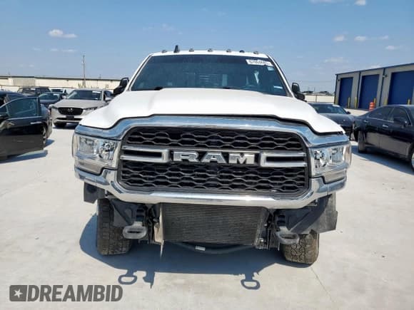 ✅ 2021 Ram 2500 Tradesman • VIN: 3C6UR5CL8MG697310 • Лот: 67064685. Опубликован ранее на Copart с пробегом 84 488 миль. Бесплатный доступ к архиву аукционных продаж из США и подробный отчёт об истории автомобиля на DreamBid. Изображение 5.