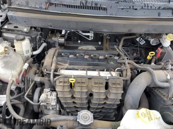 ✅ 2018 Dodge Journey SE • VIN: 3C4PDCAB7JT498724 • Lot: 42880518. Listed on IAAI with 118,411 mi. Free auction sales archive from the USA and detailed vehicle history report at DreamBid. Image 10.