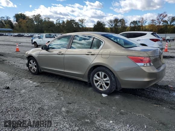 ✅ 2009 Honda Accord LX-P • VIN: 1HGCP26459A024012 • Lot: 90722995. Listed on Copart with 218,160 mi. Free auction sales archive from the USA and detailed vehicle history report at DreamBid. Image 2.