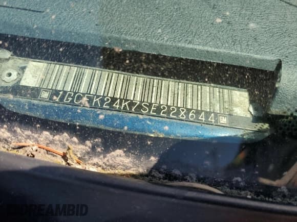 ✅ 1995 Chevrolet Silverado 2500 • VIN: 1GCFK24K7SE228644 • Lot: 57244755. Listed on Copart with 241,137 mi. Free auction sales archive from the USA and detailed vehicle history report at DreamBid. Image 12.