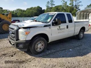 ✅ 2013 Ford F-250 XL • VIN: 1FT7X2A66DEB89562 • Lot: 64355205. Listed on Copart with 210,462 mi. Free auction sales archive from the USA and detailed vehicle history report at DreamBid. Image 1.