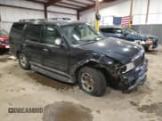 ✅ 2000 Lincoln Navigator • VIN: 5LMFU28A0YLJ27891 • Lot: 43991085. Listed on Copart with 281,735 mi. Free auction sales archive from the USA and detailed vehicle history report at DreamBid. Image 4.