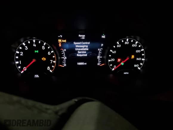 2024 Jeep Compass Latitude с VIN 3C4NJDBNXRT110427, выставлен на аукционе Copart как лот 90045035 с пробегом 16 695 миль миль и Списание • Salvage title. История ставок и продаж доступна на DreamBid. Изображение 9.