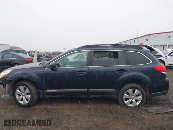 ✅ 2012 Subaru Outback Prem • VIN: 4S4BRBCC5C3302818 • Lot: 43816261. Listed on IAAI with 171,551 mi. Free auction sales archive from the USA and detailed vehicle history report at DreamBid. Image 15.