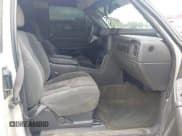 ✅ 2003 Chevrolet Silverado 1500 LS • VIN: 1GCEK19T53E275910 • Лот: 43276793. Опубликован ранее на IAAI с пробегом 228 383 миль. Бесплатный доступ к архиву аукционных продаж из США и подробный отчёт об истории автомобиля на DreamBid. Изображение 5.