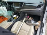 ✅ 2015 Hyundai Equus Ultimate • VIN: KMHGH4JH5FU093081 • Lot: 73026784. Listed on Copart with Not provided. Free auction sales archive from the USA and detailed vehicle history report at DreamBid. Image 8.