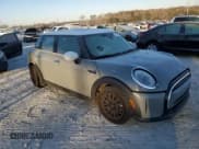 ✅ 2022 MINI Hardtop 4 Door Cooper • VIN: WMW33DK03N2R06435 • Лот: 42131665. Опубликован ранее на Copart с пробегом 29 690 миль. Бесплатный доступ к архиву аукционных продаж из США и подробный отчёт об истории автомобиля на DreamBid. Изображение 4.