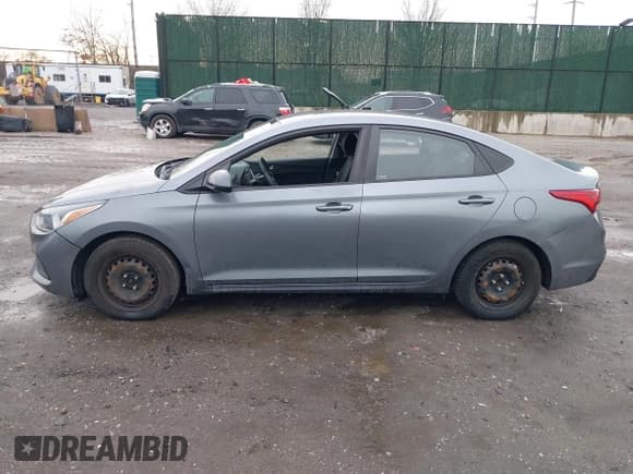 ✅ 2019 Hyundai Accent SE • VIN: 3KPC24A39KE042894 • Лот: 41467296. Опубликован ранее на IAAI с пробегом 70 605 миль. Бесплатный доступ к архиву аукционных продаж из США и подробный отчёт об истории автомобиля на DreamBid. Изображение 14.