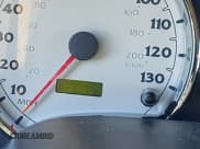 ✅ 2004 Saturn VUE V6 • VIN: 5GZCZ53414S842093 • Lot: 41632823. Wystawiony na IAAI z przebiegiem 131 605 mil. Bezpłatny archiwum sprzedaży aukcyjnych z USA i szczegółowy raport historii pojazdu na DreamBid. Zdjęcie 7.