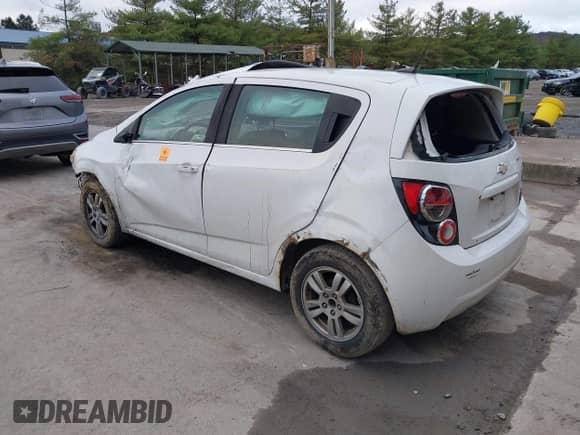 2014 Chevrolet Sonic LT с VIN 1G1JC6SH4E4201054, выставлен на аукционе IAAI как лот 43435918 с пробегом 192 964 миль миль и . История ставок и продаж доступна на DreamBid. Изображение 3.