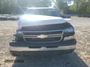 ✅ 2006 Chevrolet Silverado 1500 LT2 • VIN: 1GCEK19B96Z250917 • Лот: 52997975. Опубликован ранее на Copart с пробегом 247 189 миль. Бесплатный доступ к архиву аукционных продаж из США и подробный отчёт об истории автомобиля на DreamBid. Изображение 5.