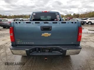 ✅ 2011 Chevrolet Silverado 1500 LT • VIN: 1GCRKSE35BZ316640 • Lot: 75673184. Listed on Copart with 154,918 mi. Free auction sales archive from the USA and detailed vehicle history report at DreamBid. Image 6.