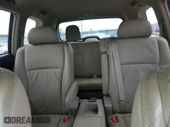 ✅ 2008 Toyota Highlander Limited • VIN: JTEES42A382007923 • Лот: 64591305. Опубликован ранее на Copart с пробегом 235 455 миль. Бесплатный доступ к архиву аукционных продаж из США и подробный отчёт об истории автомобиля на DreamBid. Изображение 10.