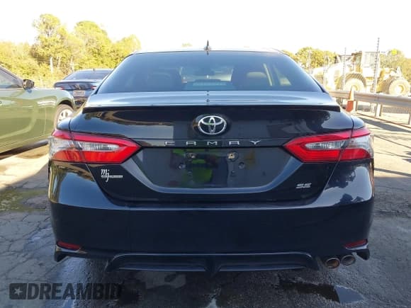 ✅ 2019 Toyota Camry SE • VIN: 4T1B11HK5KU211784 • Lot: 43448241. Wystawiony na IAAI z przebiegiem 92 713 mil. Bezpłatny archiwum sprzedaży aukcyjnych z USA i szczegółowy raport historii pojazdu na DreamBid. Zdjęcie 16.