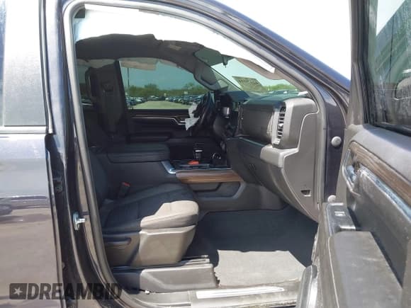 ✅ 2023 Chevrolet Silverado 1500 LT Trail Boss • VIN: 3GCUDFED3PG196963 • Lot: 42379114. Wystawiony na IAAI z przebiegiem 70 043 mil. Bezpłatny archiwum sprzedaży aukcyjnych z USA i szczegółowy raport historii pojazdu na DreamBid. Zdjęcie 5.