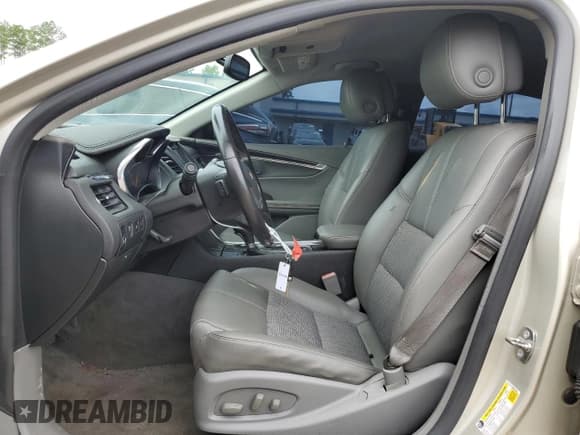 ✅ 2014 Chevrolet Impala LT • VIN: 2G1125S36E9262002 • Лот: 62732314. Опубликован ранее на Copart с пробегом 88 246 миль. Бесплатный доступ к архиву аукционных продаж из США и подробный отчёт об истории автомобиля на DreamBid. Изображение 7.