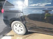 ✅ 2018 Kia Sedona LX • VIN: KNDMB5C10J6423849 • Лот: 42614045. Опубликован ранее на IAAI с пробегом 158 643 миль. Бесплатный доступ к архиву аукционных продаж из США и подробный отчёт об истории автомобиля на DreamBid. Изображение 18.