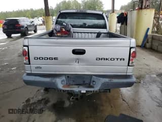 ✅ 2004 Dodge Dakota Sport • VIN: 1D7HL38K74S570546 • Lot: 49627955. Wystawiony na Copart z przebiegiem 237 321 mil. Bezpłatny archiwum sprzedaży aukcyjnych z USA i szczegółowy raport historii pojazdu na DreamBid. Zdjęcie 6.