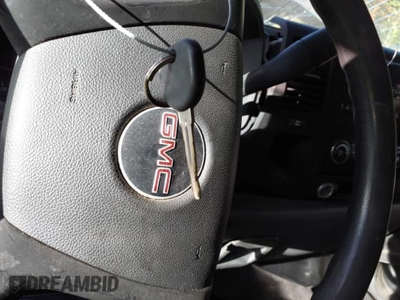 ✅ 2012 GMC Sierra 1500 SL • VIN: 1GTR2UEA0CZ180638 • Lot: 42570013. Wystawiony na IAAI z przebiegiem 59 108 mil. Bezpłatny archiwum sprzedaży aukcyjnych z USA i szczegółowy raport historii pojazdu na DreamBid. Zdjęcie 11.