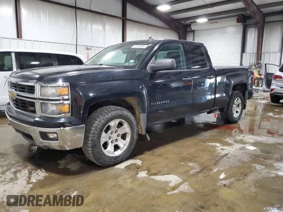 2014 Chevrolet Silverado 1500 LT с VIN 1GCVKREC4EZ210739, выставлен на аукционе Copart как лот 86665545 с пробегом 104 376 миль миль и Чистый • Clean title. История ставок и продаж доступна на DreamBid. Изображение 1.